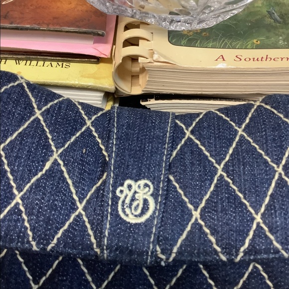 Vera Bradley Purse - Picture 4 of 6